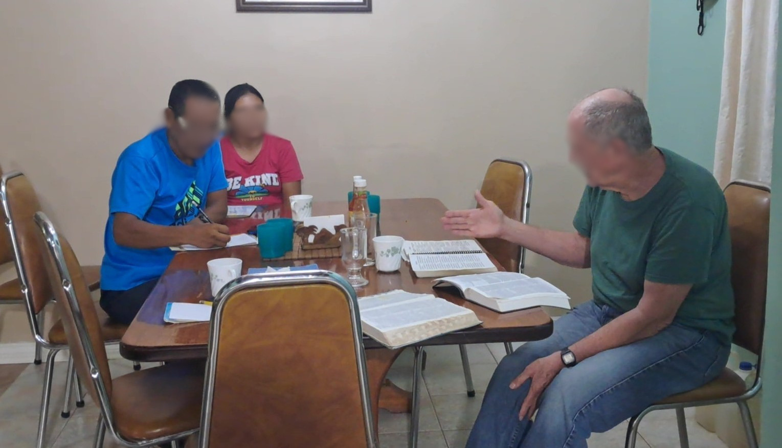 Expat missionary studying with “J” missionary couple