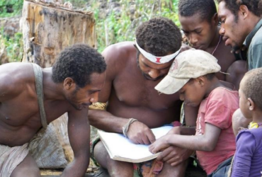Papouasie-Nouvelle-Guinée : Les toutes premières Bibles hewa prêtes à être livrées