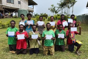 Nous sommes dans le pétrin »Papouasie-Nouvelle-Guinée: les premiers diplômés kuyu du programme d’alphabétisation ouvrent la porte à la lecture des Écritures« Nous sommes dans le pétrin